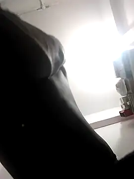 Snapshot of Mafiya1604 chatting on October 16, 2025, 3:35 pm Mafiya1604 online show from October 16, 2025, 3:35 pm