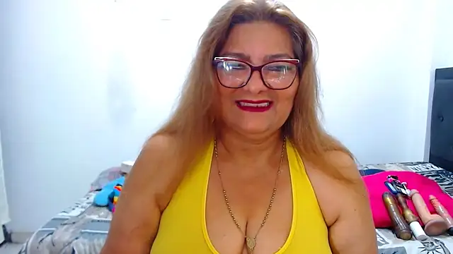 maturehot649 online show from October 19, 2025, 1:56 pm