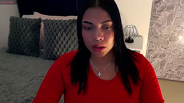 Snapshot of angela_santana_ chatting on October 22, 2025, 6:29 pm angela santana  online show from October 22, 2025, 6:29 pm