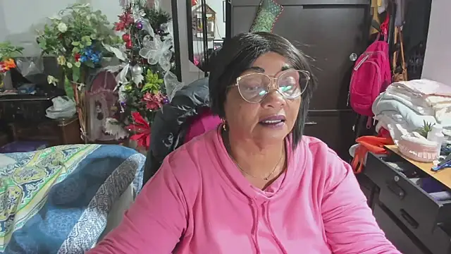 Mrs mommy  online show from December 17, 2025, 11:22 pm