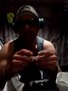 Makemecomin20min online show from February 15, 2026, 1:02 am