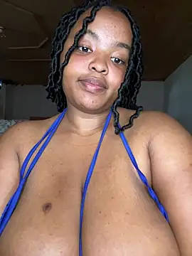 Linahlove online show from February 18, 2025, 9:21 am