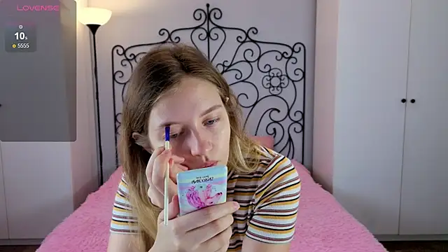 Ksuhesa online show from October 10, 2025, 2:10 am