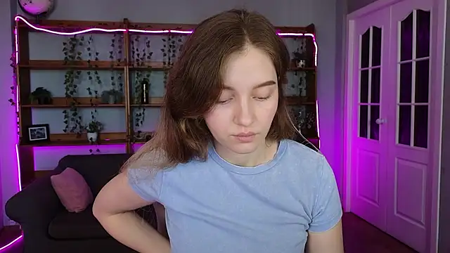 Ksuhesa online show from February 15, 2026, 8:02 am