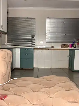 Snapshot of Ass-Queen chatting on March 26, 2026, 8:25 pm Ass-Queen online show from March 26, 2026, 8:25 pm