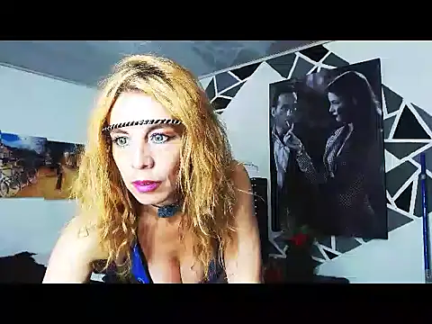 Kyza Ryan online show from December 13, 2024, 10:45 pm