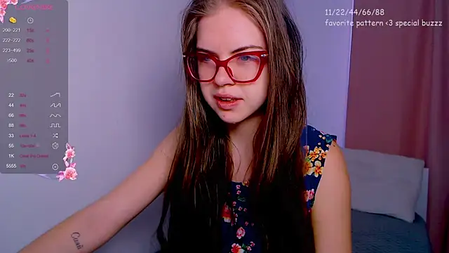 Sarah HS online show from July 13, 2026, 1:30 am