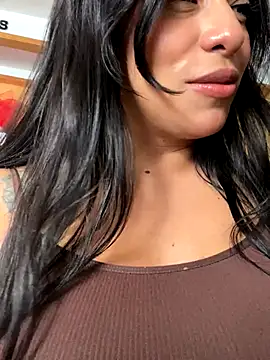 Snapshot of foxxy_nasty chatting on October 25, 2025, 6:35 pm foxxy nasty online show from October 25, 2025, 6:35 pm