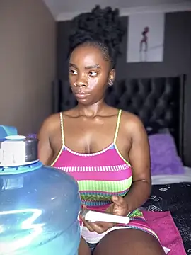 Candy-Heart online show from October 15, 2025, 4:45 am