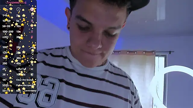 Snapshot of Dunkan_Kravitz chatting on October 4, 2025, 8:51 pm Dunkan Kravitz online show from October 4, 2025, 8:51 pm