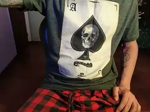 Snapshot of rumplstink chatting on October 20, 2025, 3:40 am rumplstink online show from October 20, 2025, 3:40 am