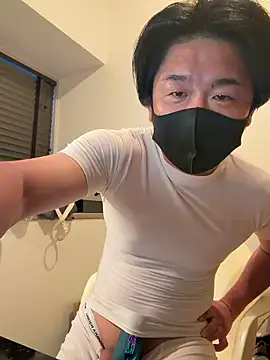 Snapshot of MTKIK chatting on May 3, 2026, 8:20 am MTKIK online show from May 3, 2026, 8:20 am