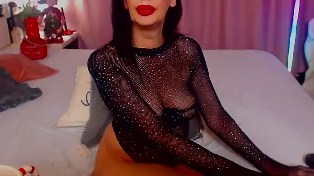 Snapshot of shannon4u chatting on December 14, 2024, 10:50 pm shannon4u online show from December 14, 2024, 10:50 pm