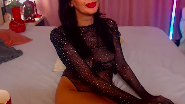 Snapshot of shannon4u chatting on December 15, 2024, 1:57 am shannon4u online show from December 15, 2024, 1:57 am