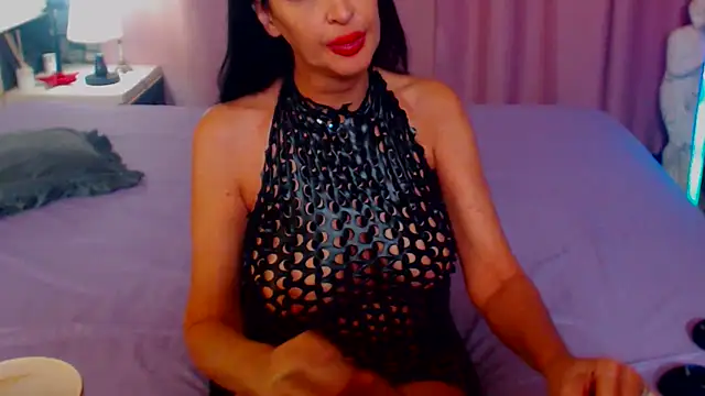 Snapshot of shannon4u chatting on January 31, 2025, 1:54 am shannon4u online show from January 31, 2025, 1:54 am