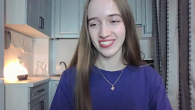 leslie my lovee online show from October 3, 2025, 9:12 pm