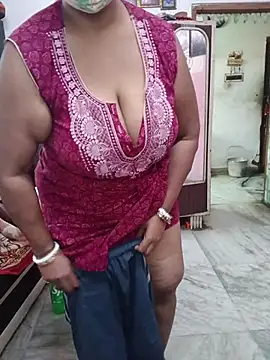 Ivy-09 online show from January 10, 2026, 8:49 am