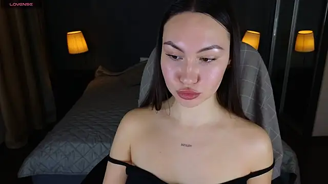 GIGI BENNET online show from January 18, 2025, 5:41 am