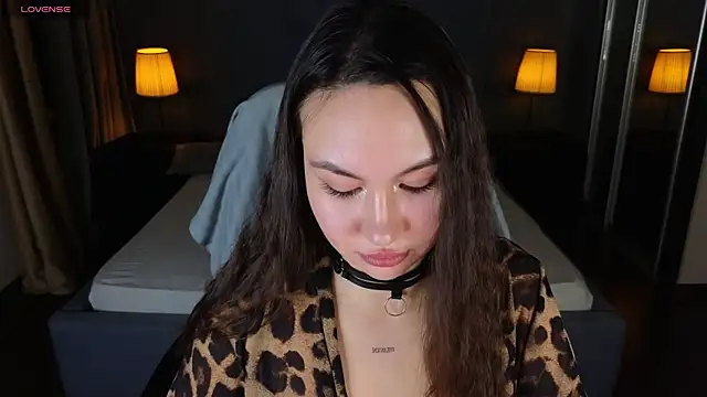 GIGI BENNET online show from January 23, 2025, 6:45 pm