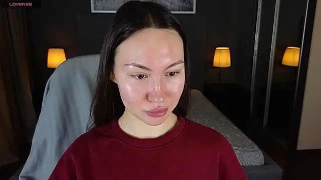 GIGI BENNET online show from March 21, 2025, 5:11 am