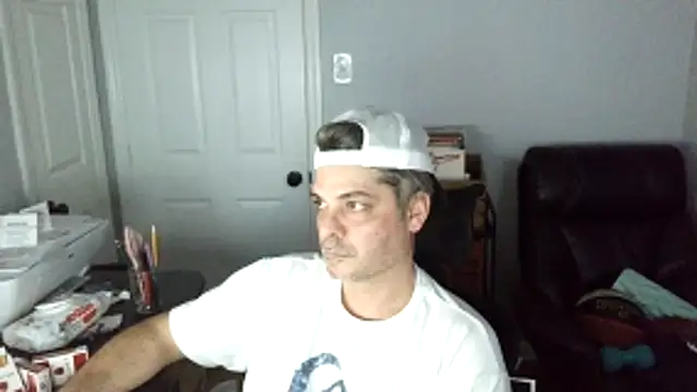   Zeus     online show from December 21, 2025, 9:11 pm