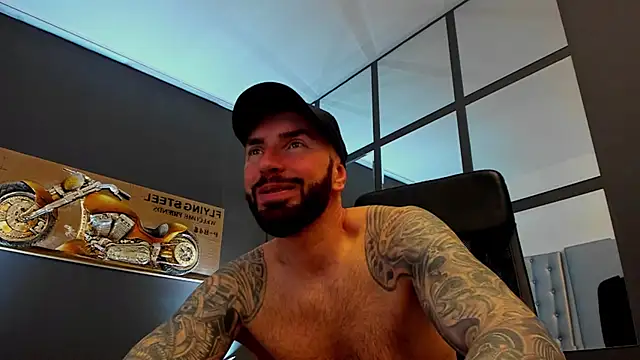 Snapshot of AronGrant chatting on March 12, 2026, 10:10 am AronGrant online show from March 12, 2026, 10:10 am