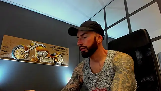 Snapshot of AronGrant chatting on March 17, 2026, 9:45 am AronGrant online show from March 17, 2026, 9:45 am