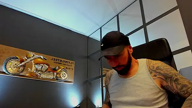 Snapshot of AronGrant chatting on March 20, 2026, 10:20 am AronGrant online show from March 20, 2026, 10:20 am