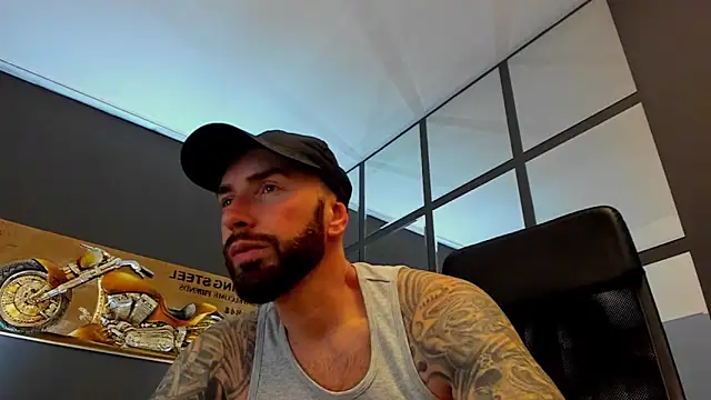 Snapshot of AronGrant chatting on March 21, 2026, 10:31 am AronGrant online show from March 21, 2026, 10:31 am