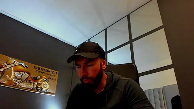 AronGrant online show from May 7, 2026, 9:14 am