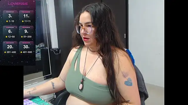 davianath online show from November 4, 2025, 11:42 am