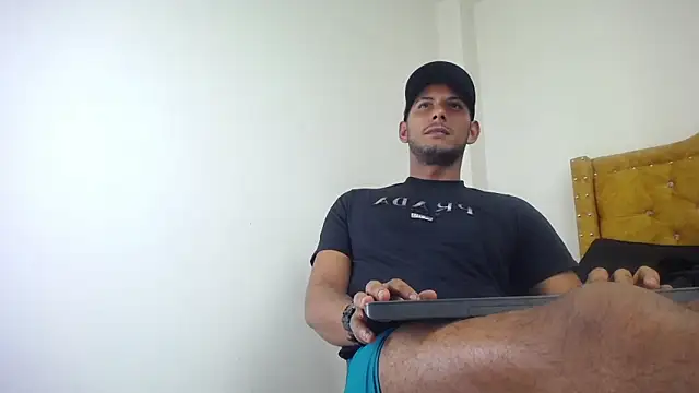 Chris Dick23 online show from June 12, 2026, 5:50 am