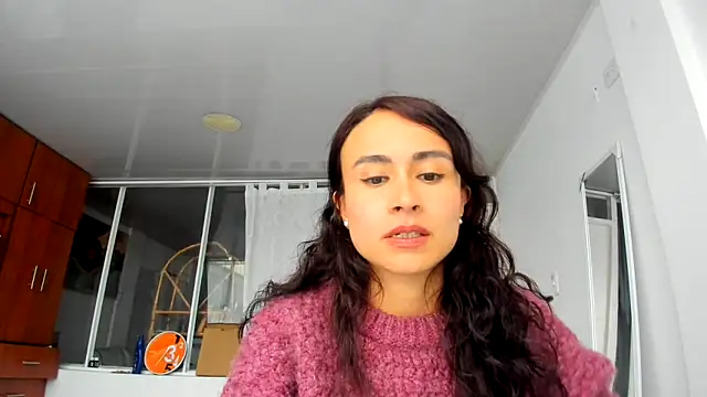 Snapshot of reme_ark23 chatting on October 27, 2025, 9:19 pm reme ark23 online show from October 27, 2025, 9:19 pm