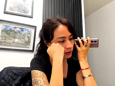 reme ark23 online show from November 22, 2025, 3:27 am