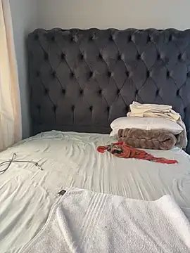 Snapshot of MILL204 chatting on March 21, 2026, 12:54 pm MILL204 online show from March 21, 2026, 12:54 pm