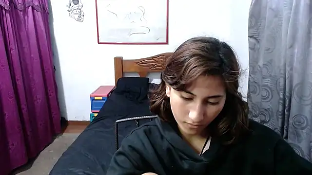 LadyMilk003 online show from December 19, 2024, 6:34 pm