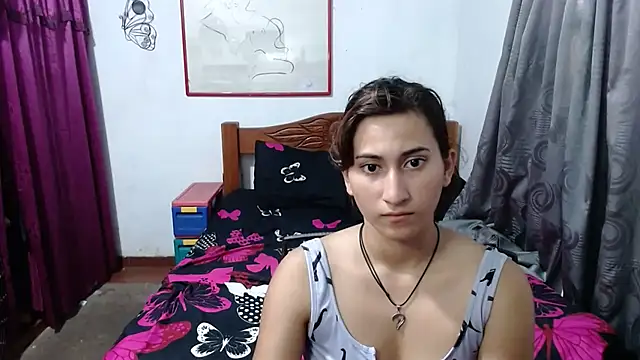LadyMilk003 online show from December 30, 2024, 5:02 pm