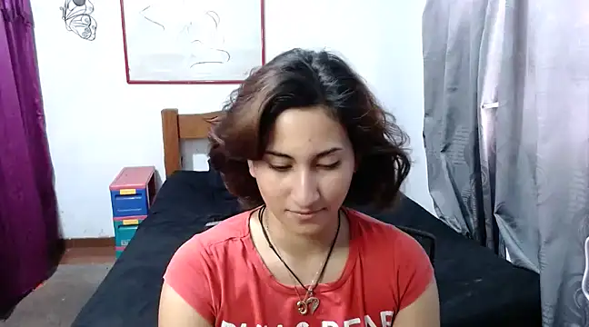 LadyMilk003 online show from February 8, 2025, 6:12 pm