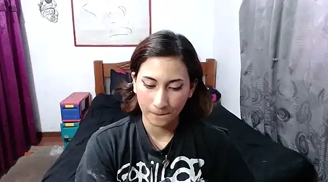 LadyMilk003 online show from February 11, 2025, 3:40 pm