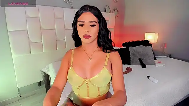 Franciis 4u online show from February 4, 2025, 7:51 am