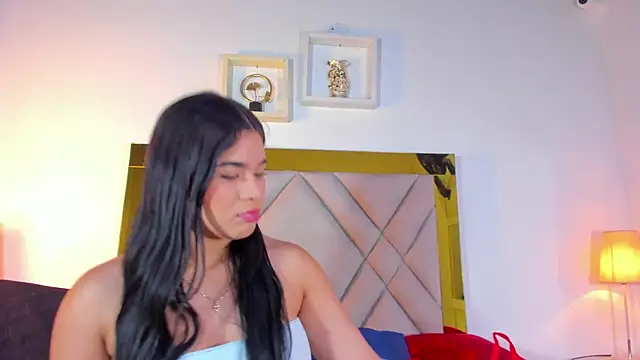 nicole grace0 online show from October 9, 2025, 12:03 pm