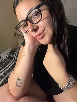 agoosvokk online show from October 4, 2025, 11:58 pm