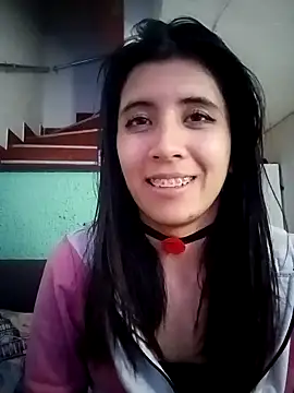 Snapshot of Yeimy_sweetf chatting on January 12, 2025, 7:53 pm Yeimy sweetf online show from January 12, 2025, 7:53 pm