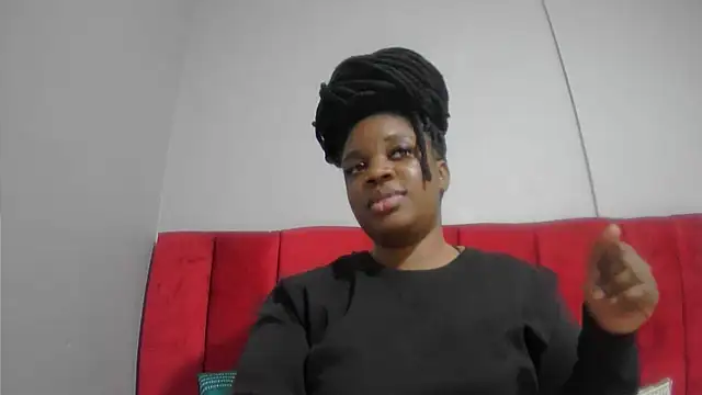 Snapshot of assqueenxx chatting on October 20, 2025, 6:08 pm assqueenxx online show from October 20, 2025, 6:08 pm