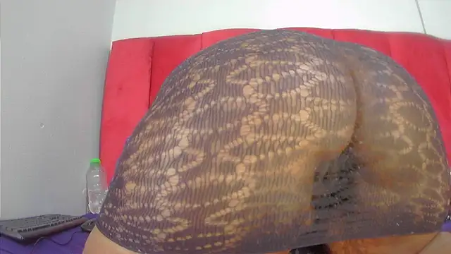 assqueenxx online show from January 11, 2026, 1:16 pm