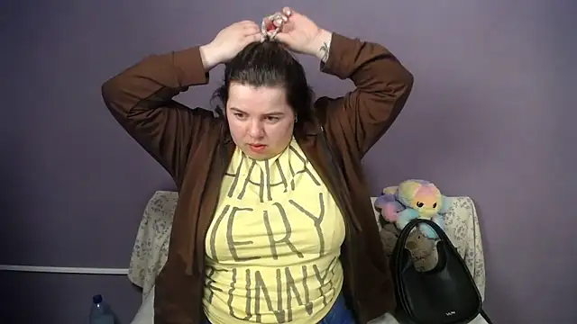 so shy online show from April 23, 2026, 6:58 am