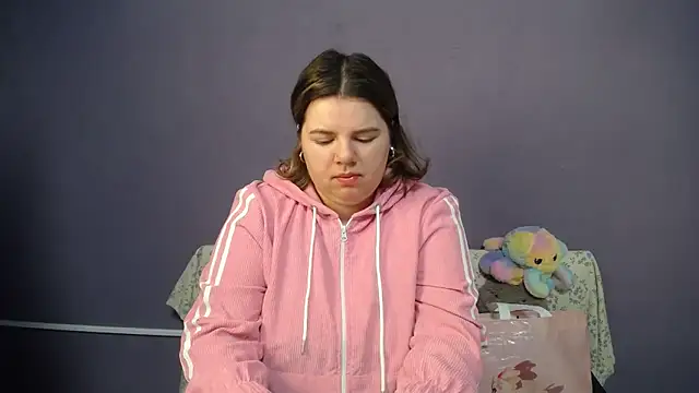 so shy online show from May 3, 2026, 7:03 am