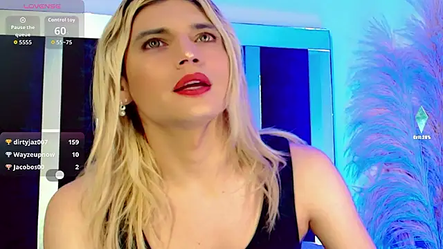 Snapshot of honey_skin chatting on February 8, 2026, 11:08 pm honey skin online show from February 8, 2026, 11:08 pm