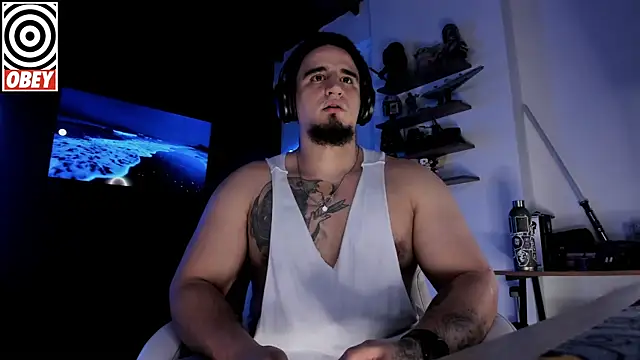 Snapshot of kingbear777 chatting on September 27, 2025, 9:25 am kingbear777 online show from September 27, 2025, 9:25 am