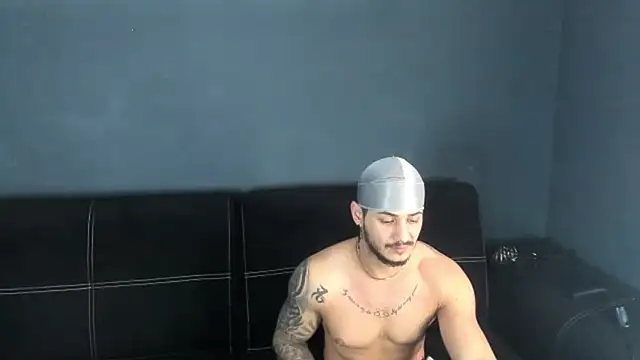 chrismaster12 online show from February 17, 2025, 2:48 pm